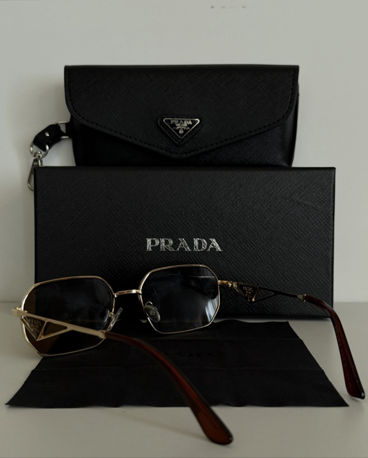 Prada C-425
