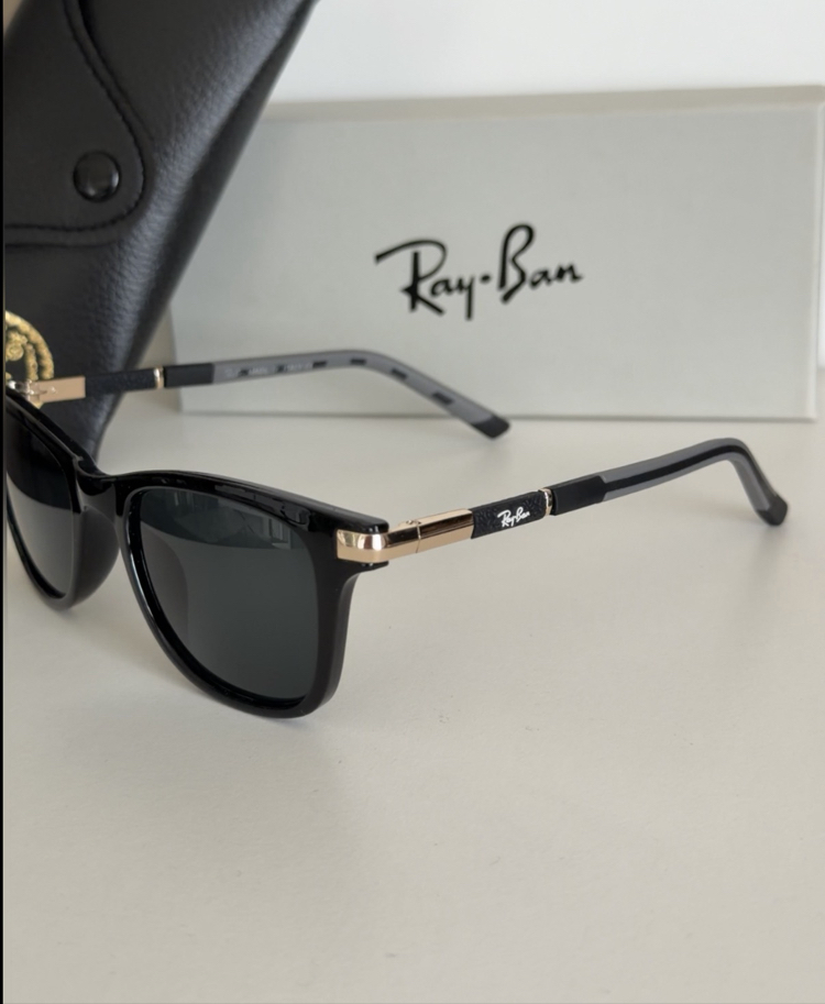 Ray-Ban RB5162 