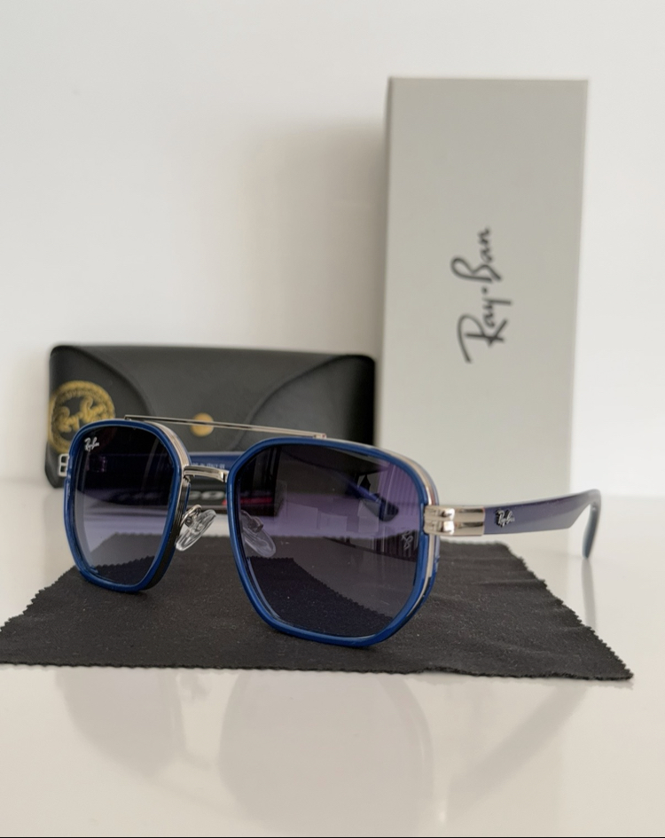 Ray-Ban Blue 5692