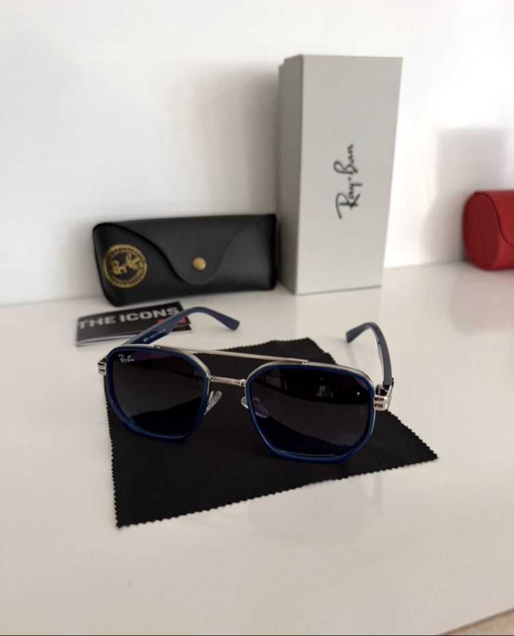 Ray-Ban Blue 5692