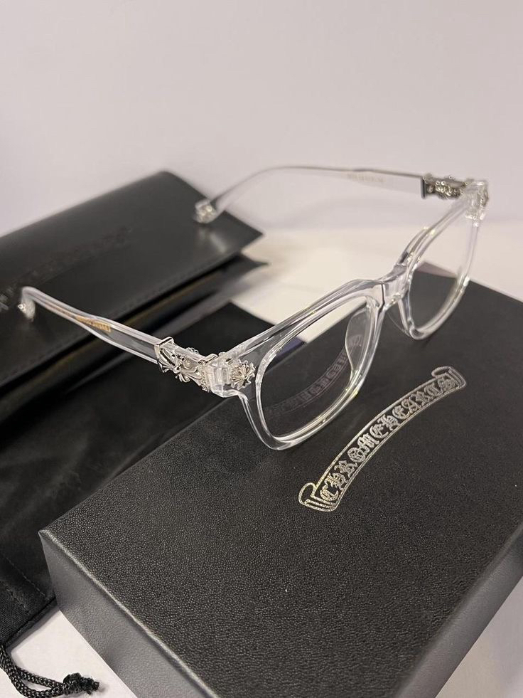 Chrome Hearts 8235-2 