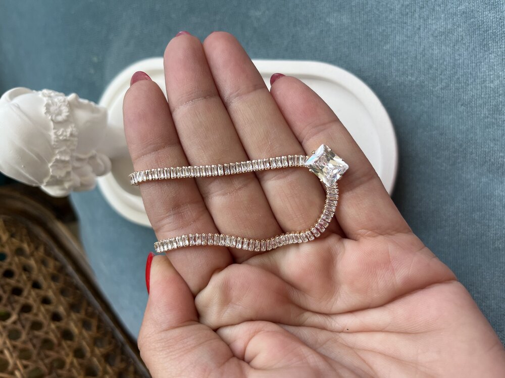 Çelik gold baget taşlı kolye