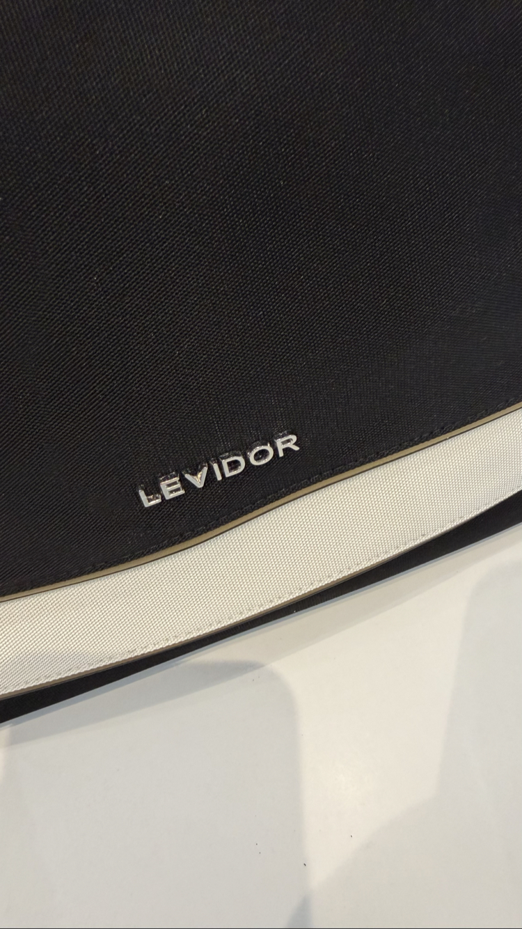 Levidor Premium Çanta