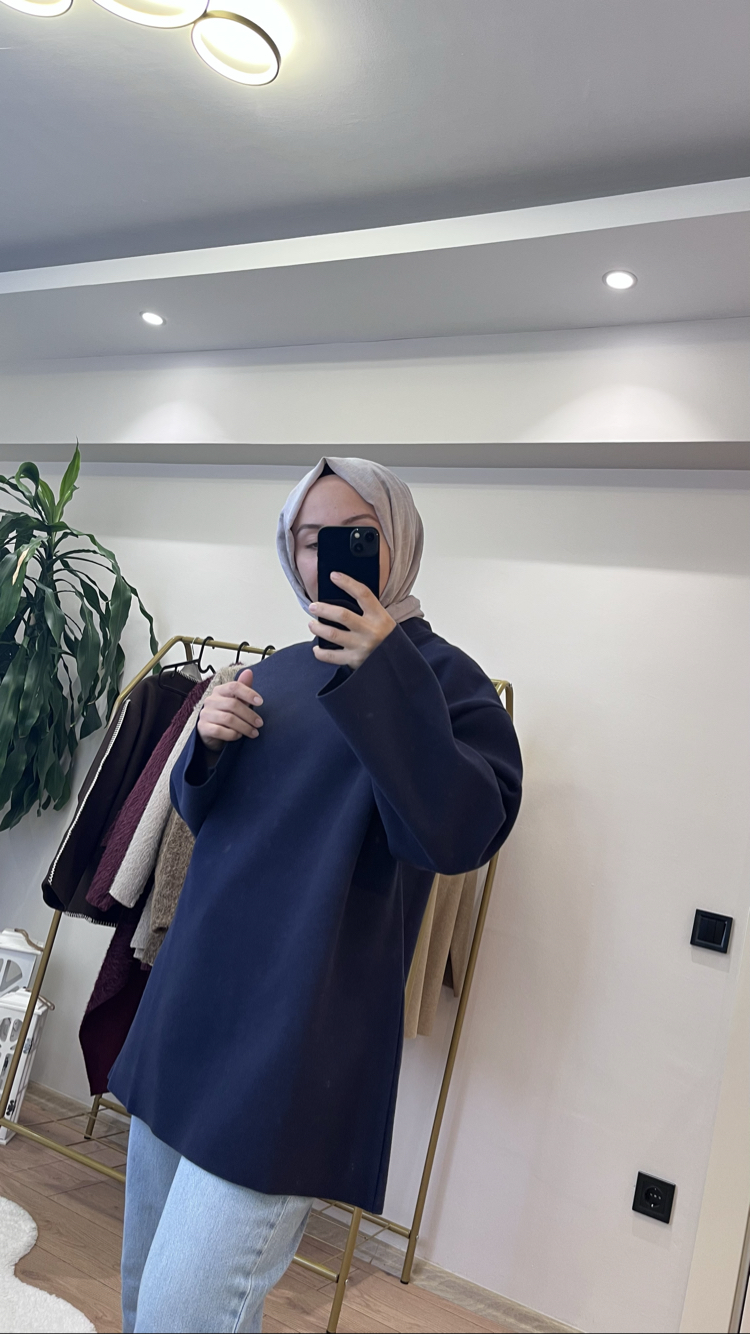 Kaşe Dokulu Oversize Kazak