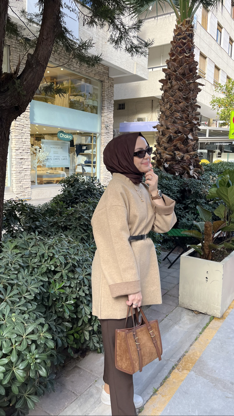 Kaşe Dokulu Oversize Kazak