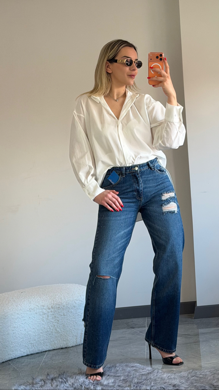 Yırtık Detaylı Jean