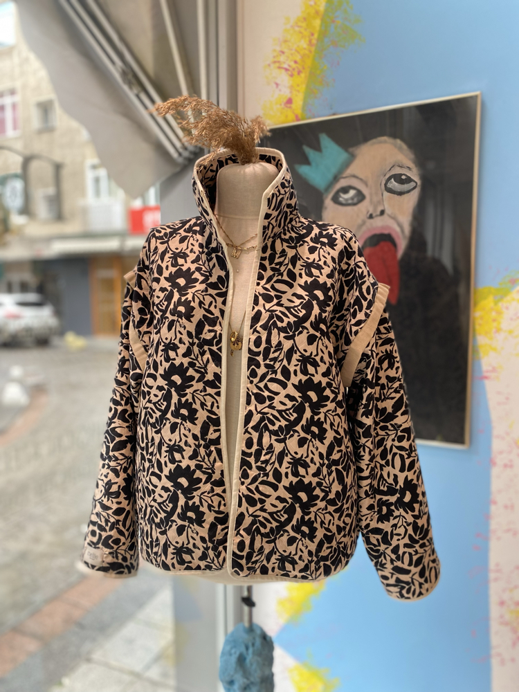 Melij Kapitone Jacket
