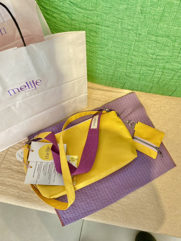 Melò Waterproof Baguette Bag