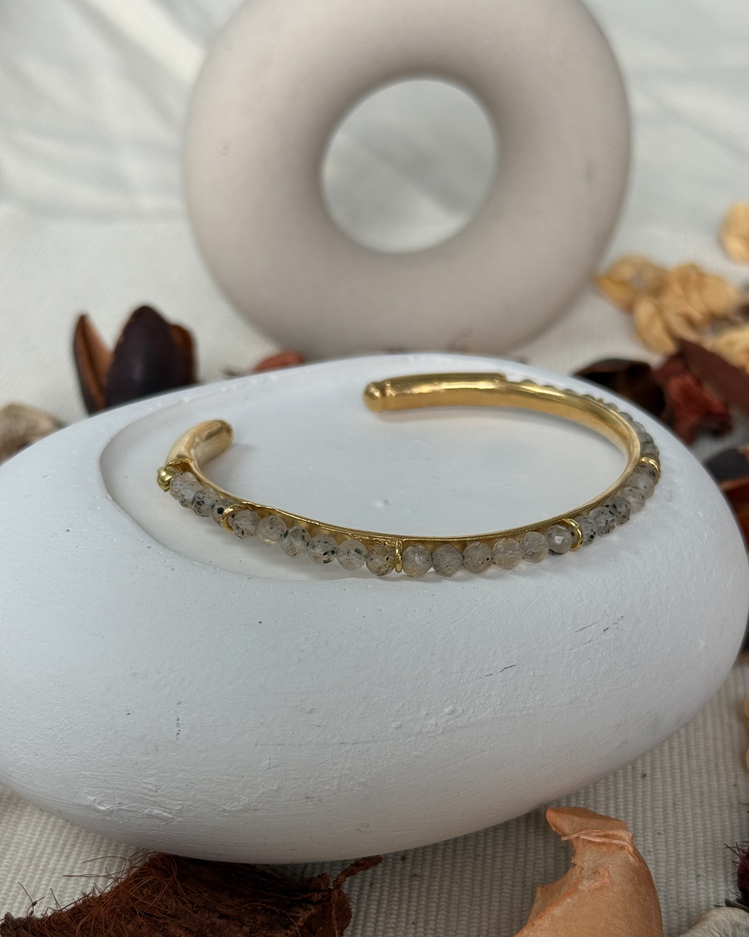 LUNARA CUFF