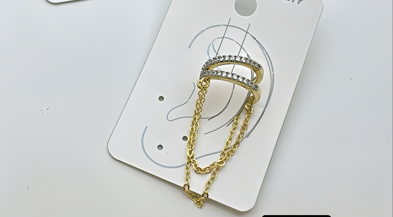 Earcuff