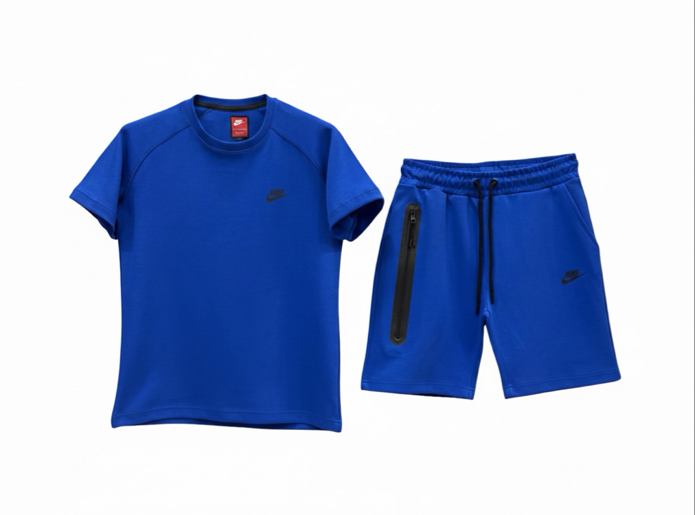 NIKE TECH FLEECE / ŞORT TAKIM