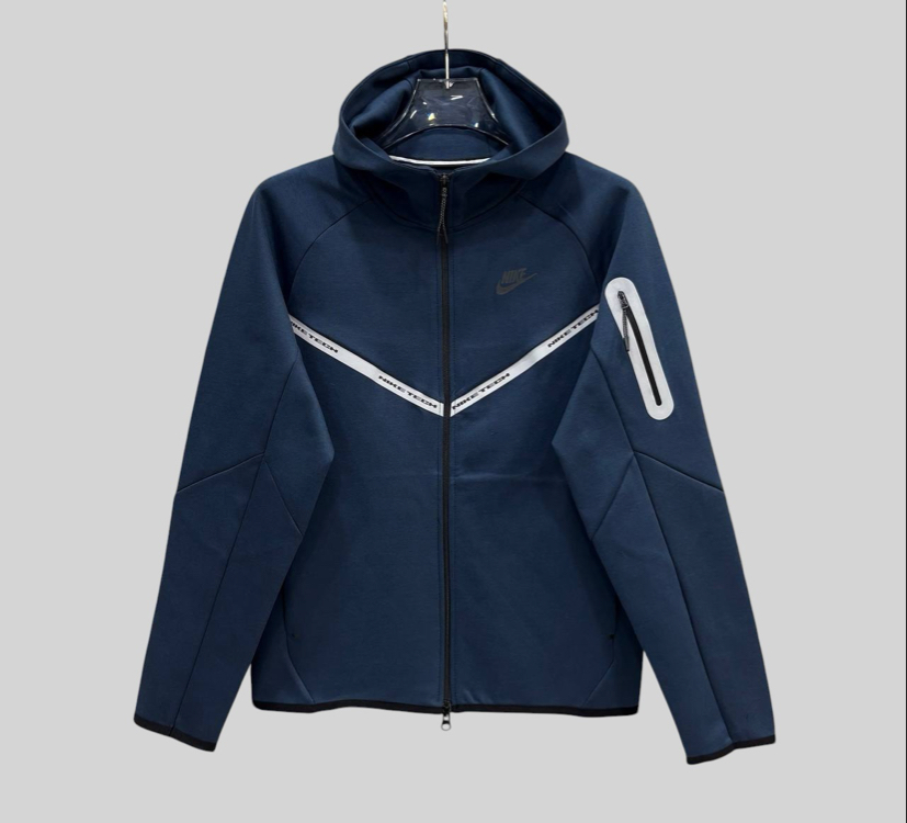 NIKE / Tech Fleece Reflective Hoodie