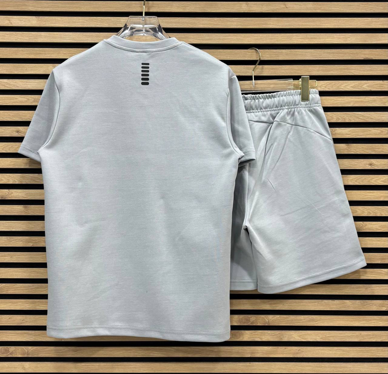 Under Armour / Gri
