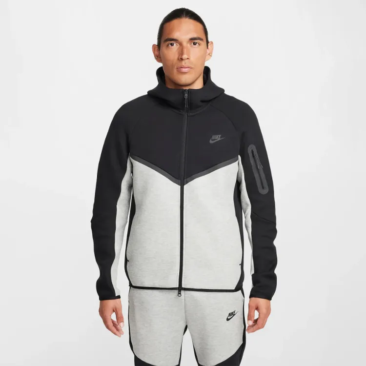 NIKE 5th Gen. Tech Fleece Hoodie