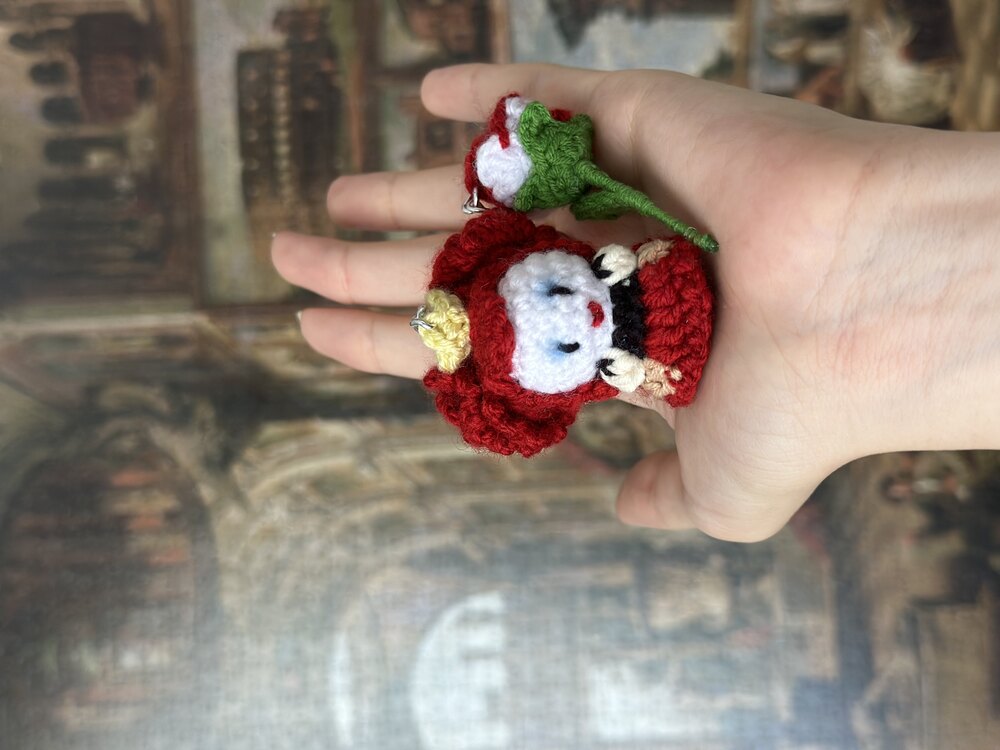 Kupa Kraliçesi Charm