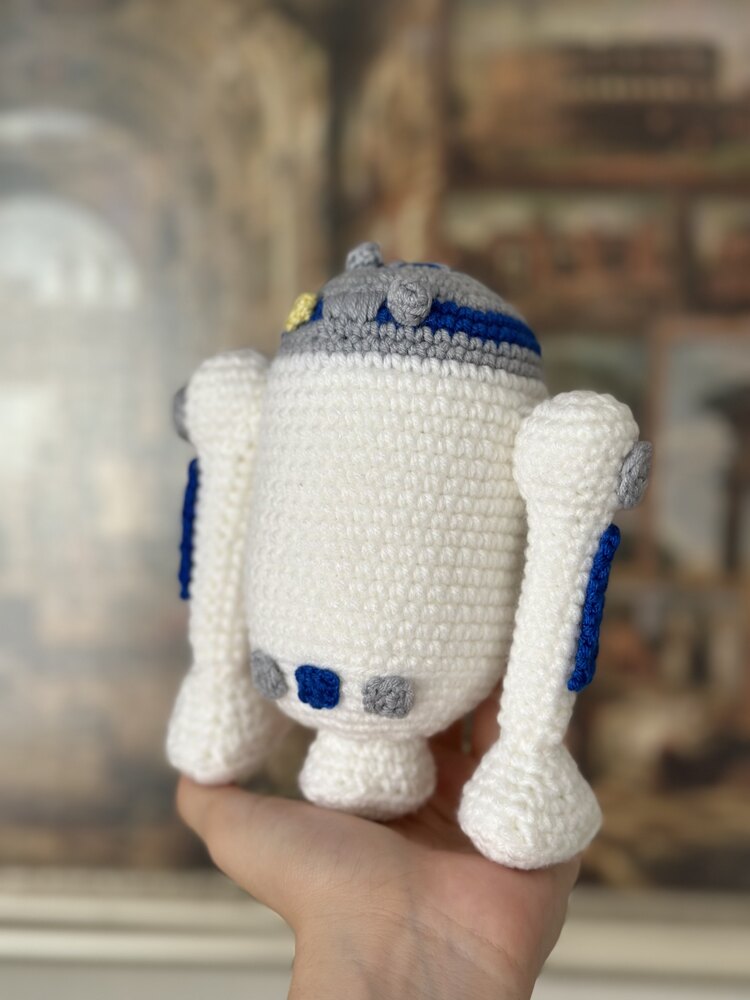 R2-D2