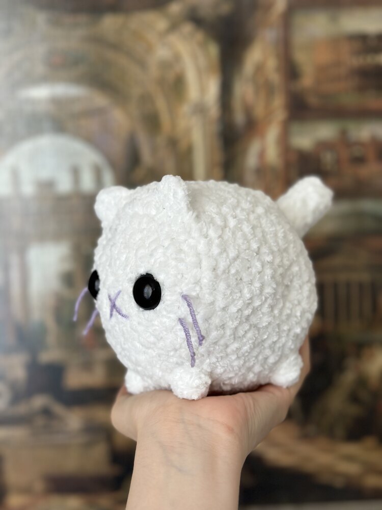 Peluş Beyaz Kedi