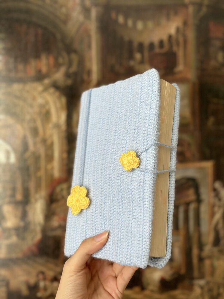 Mavi Sarı Çiçekli Kitap Kılıfı