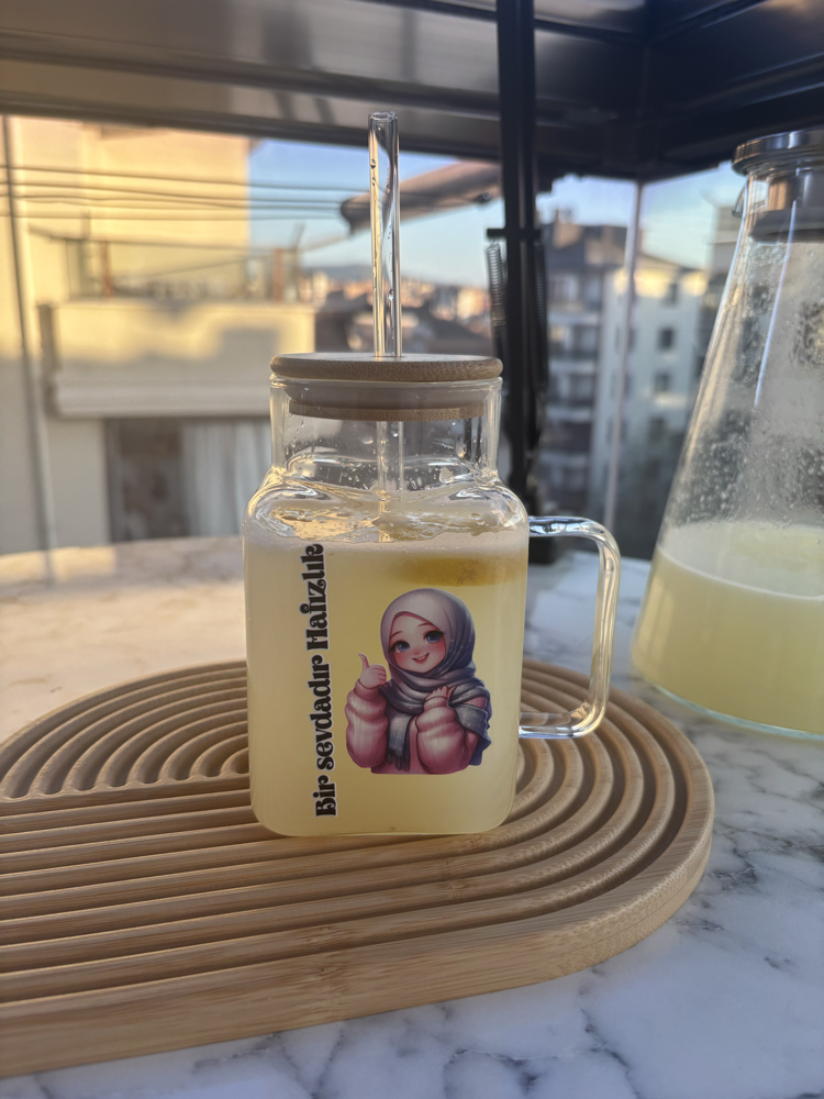 Bambu kapaklı bardak