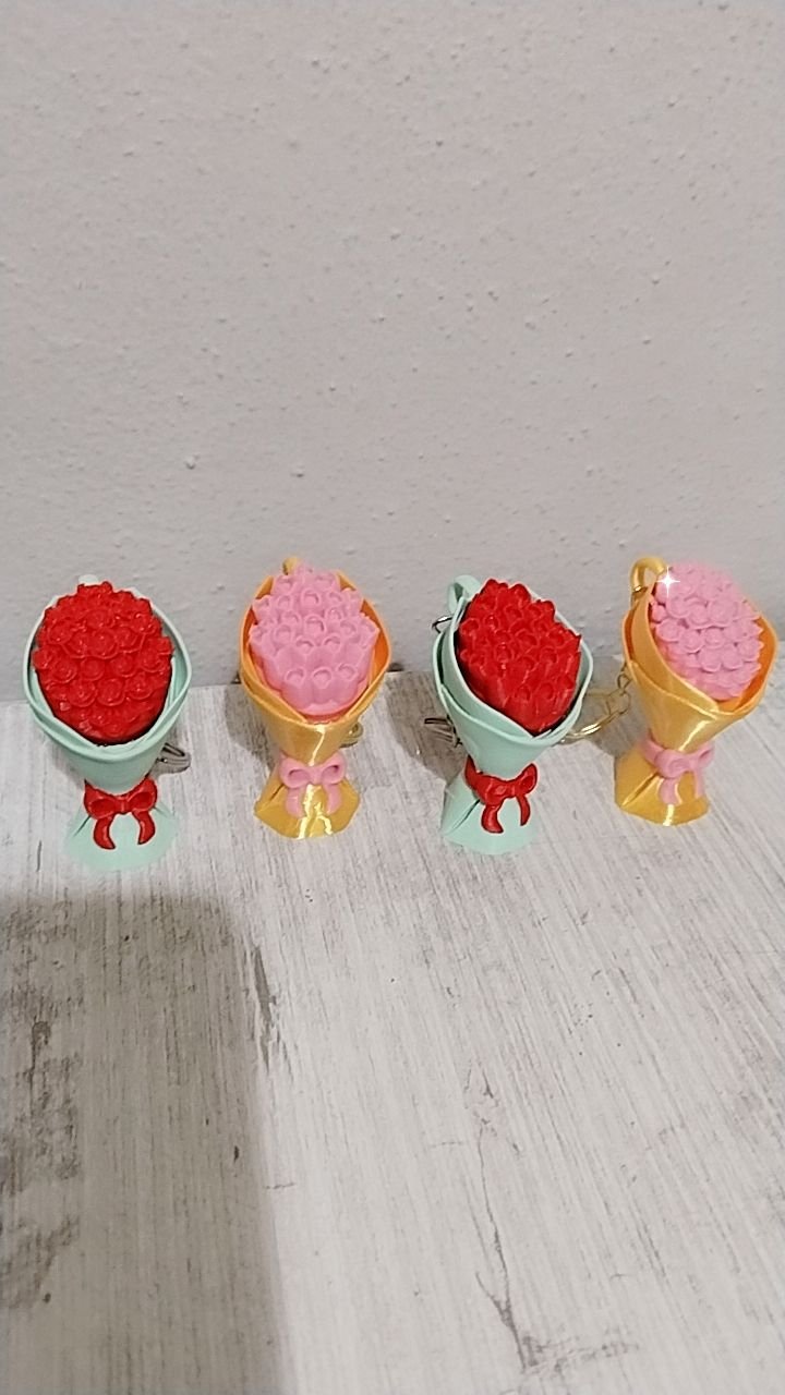 Buket anahtarlık 