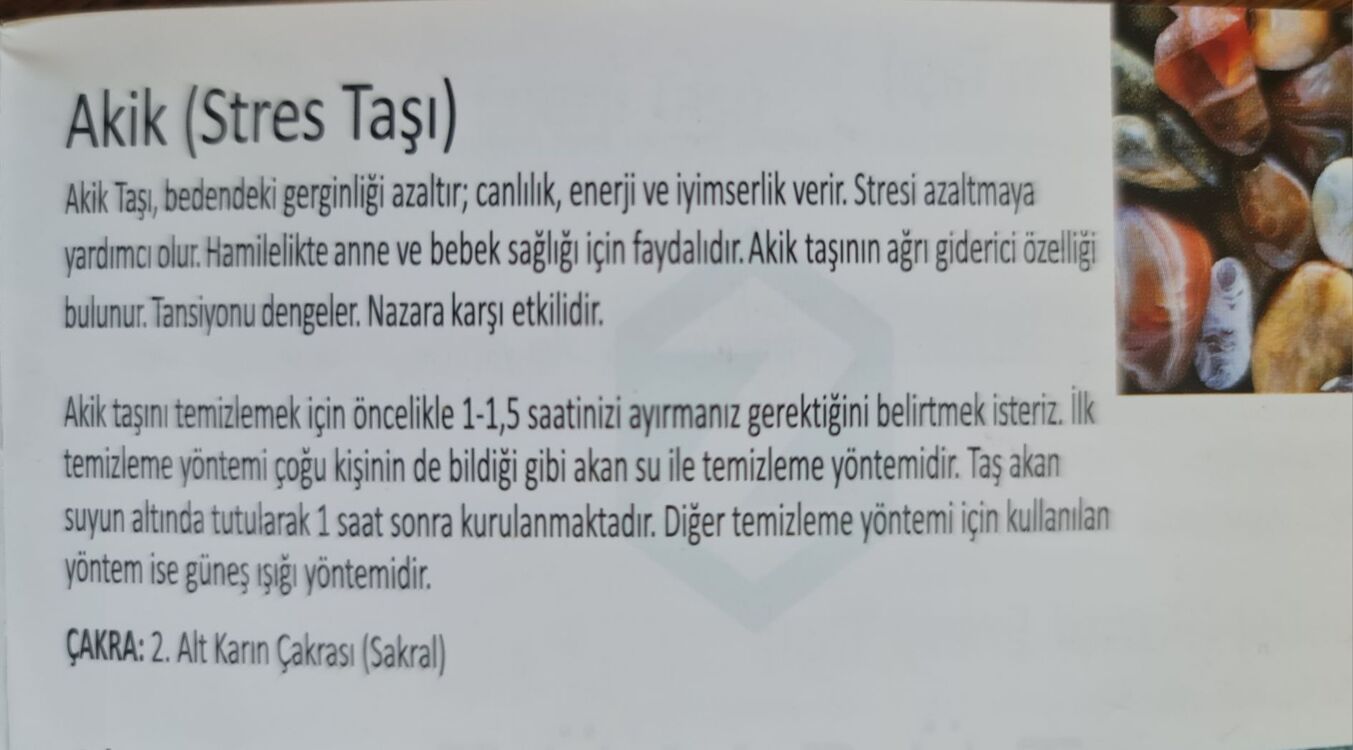 Doğaltaşlı kolye