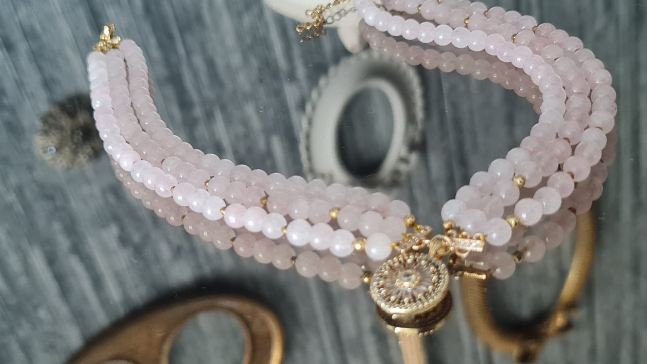 Pembe Kuvars Doğaltaş Tasarım Kolye