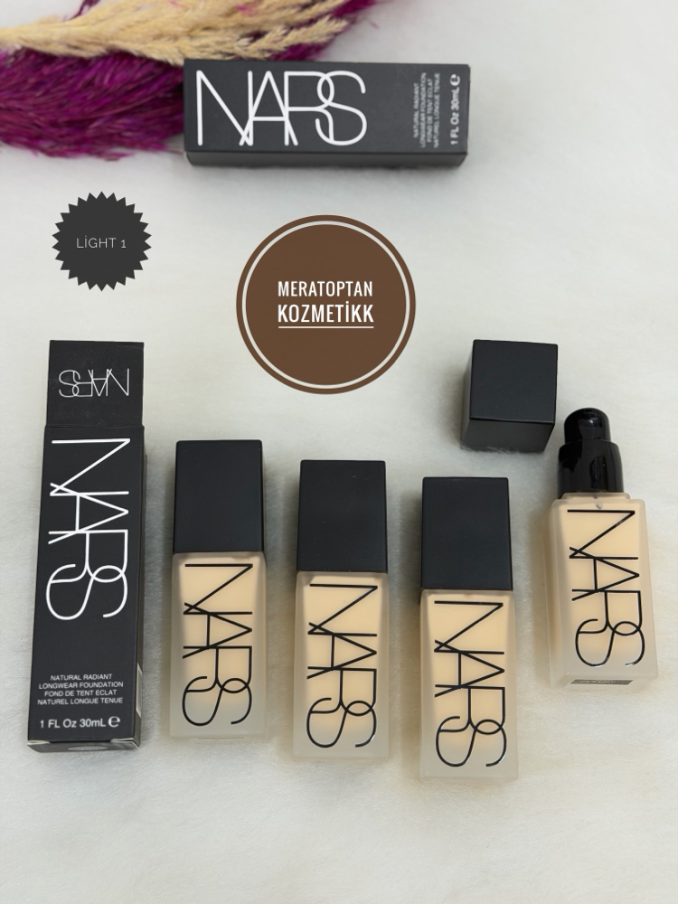 NARS FONDÖTEN 