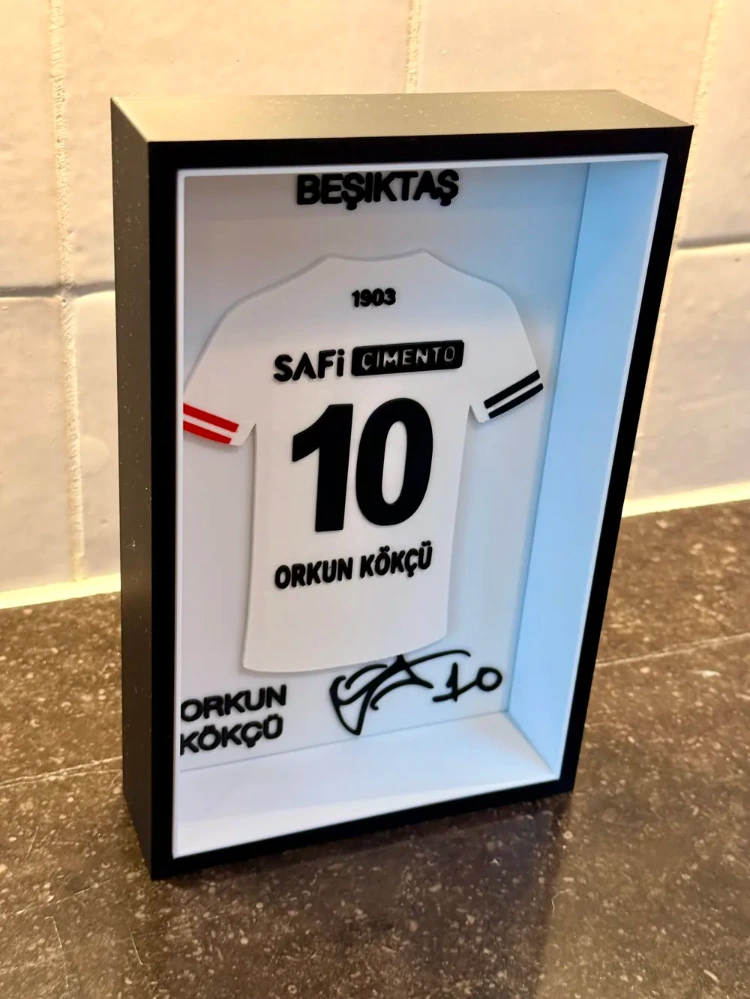 Orkun Kökçü Forma Çerçevesi