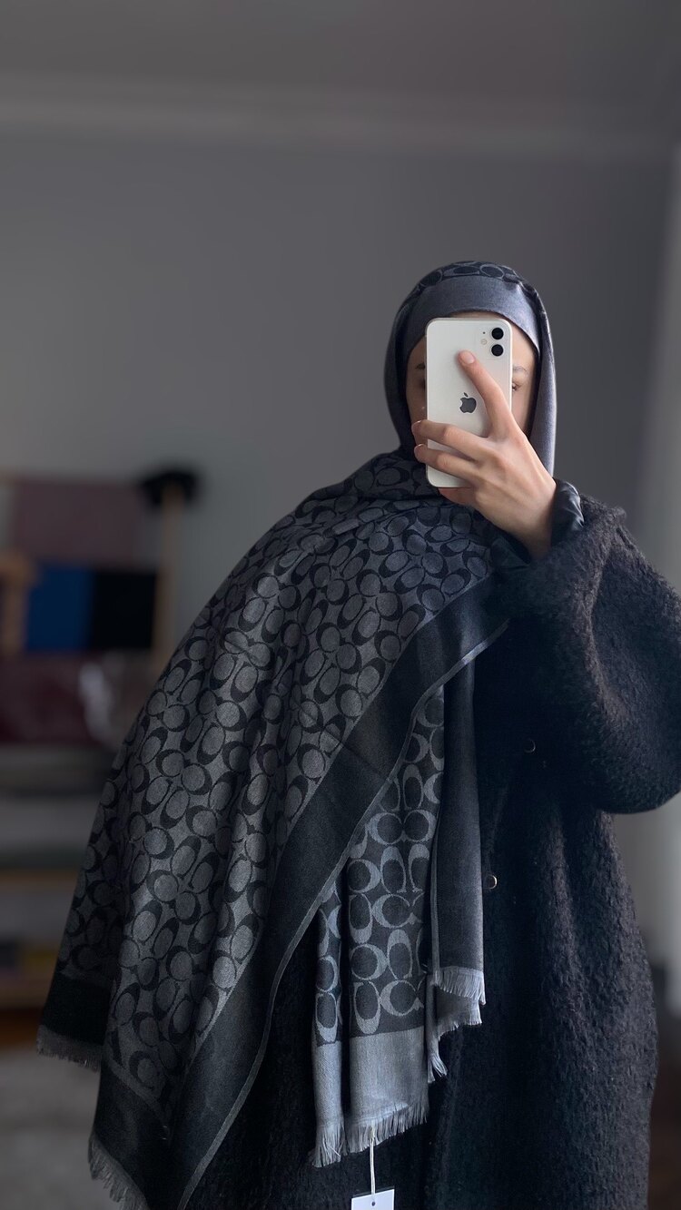 Çift Taraflı Coach Kaşmir İpek Şal (Siyah-Gri)