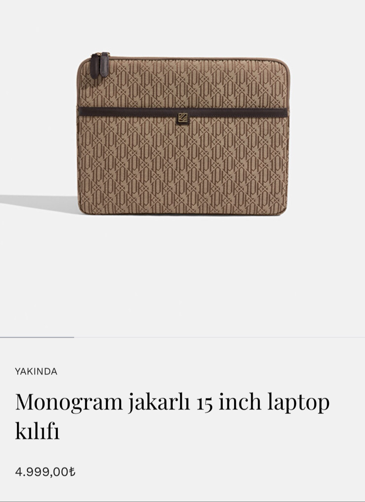 Monogram jakarlı 15 inch laptop kılıfı