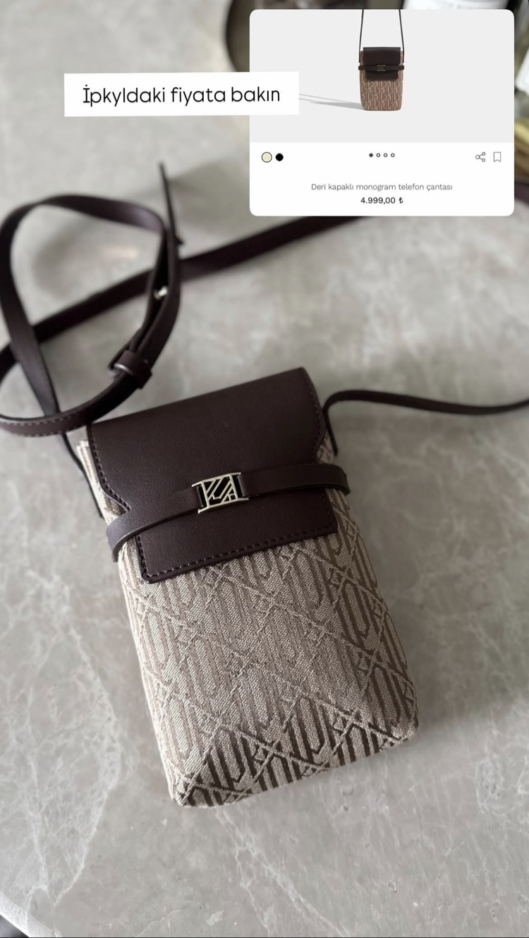 Deri kapaklı monogram telefon çantası/ kahve