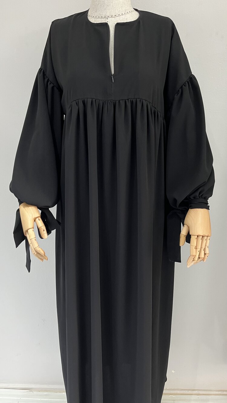 Siyah Manşetli Abaya