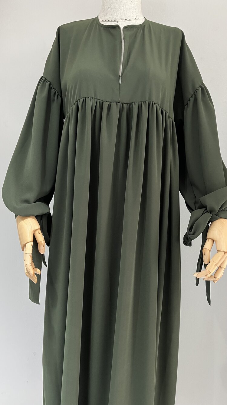 Haki Manşetli Abaya