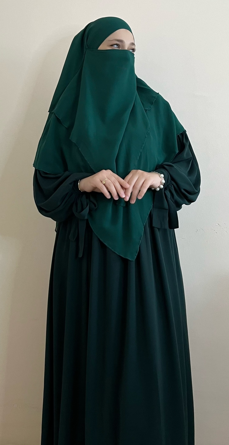 Zümrüt Manşetli Takım