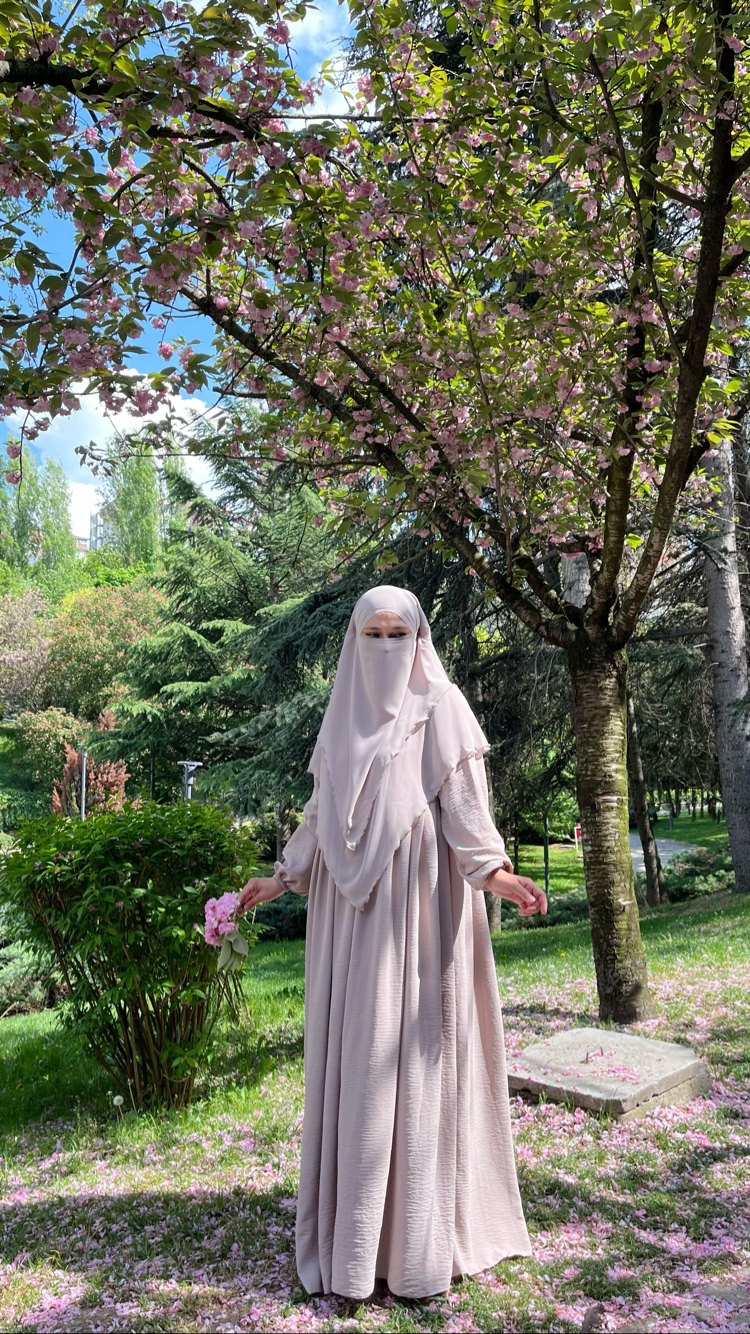 Manolya Takım Bej