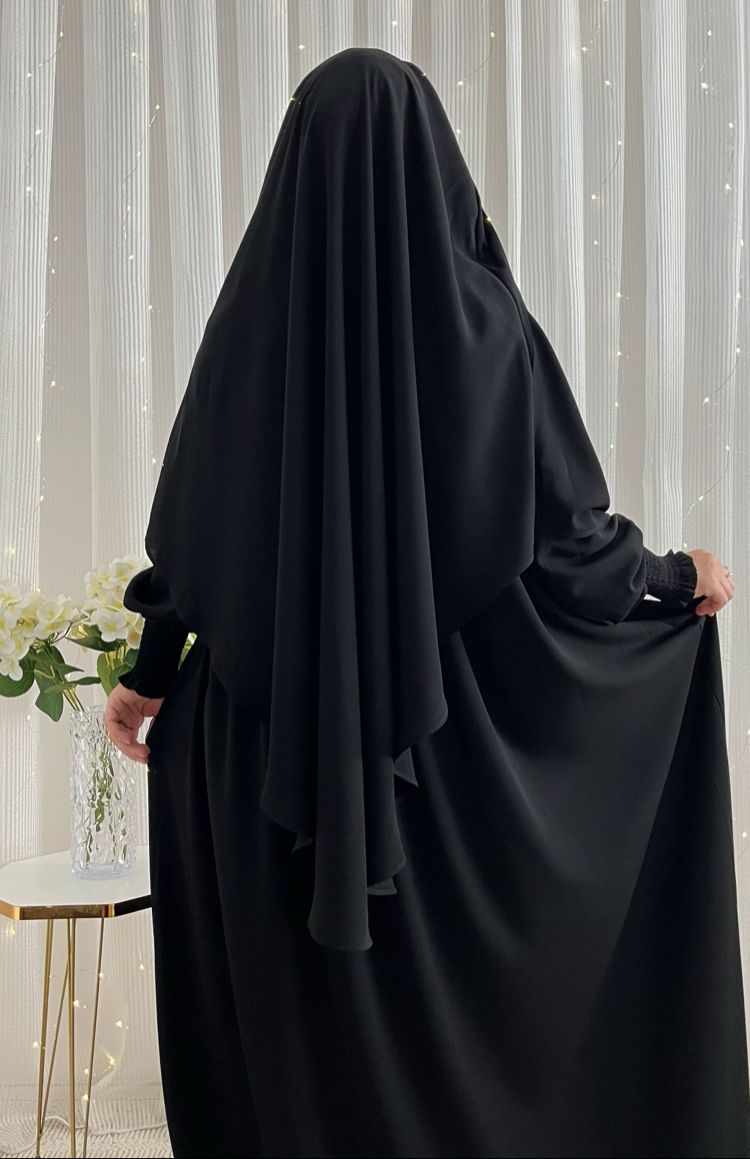 Aksa Takım Siyah