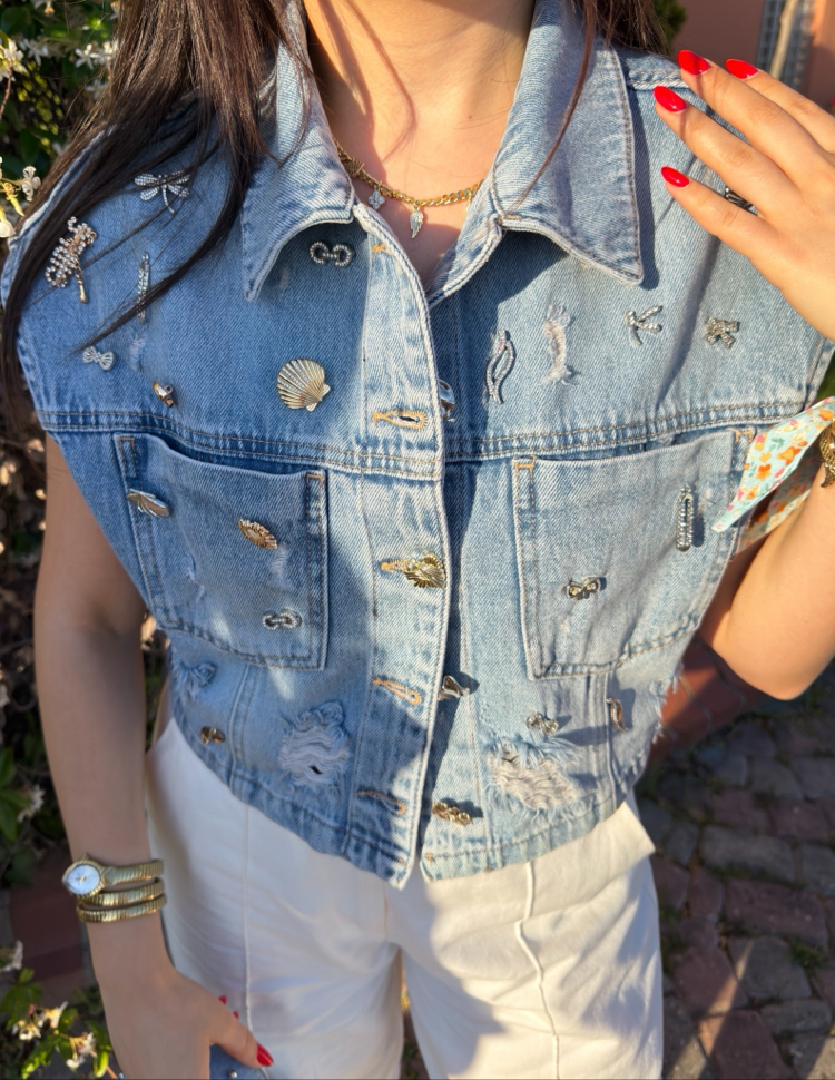 Tasarım taşlı denim yelek