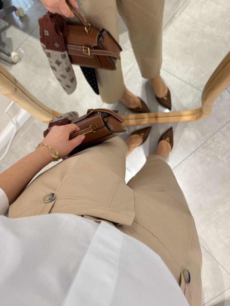 Yeni sezon düğme detaylı gabardin pantolon camel