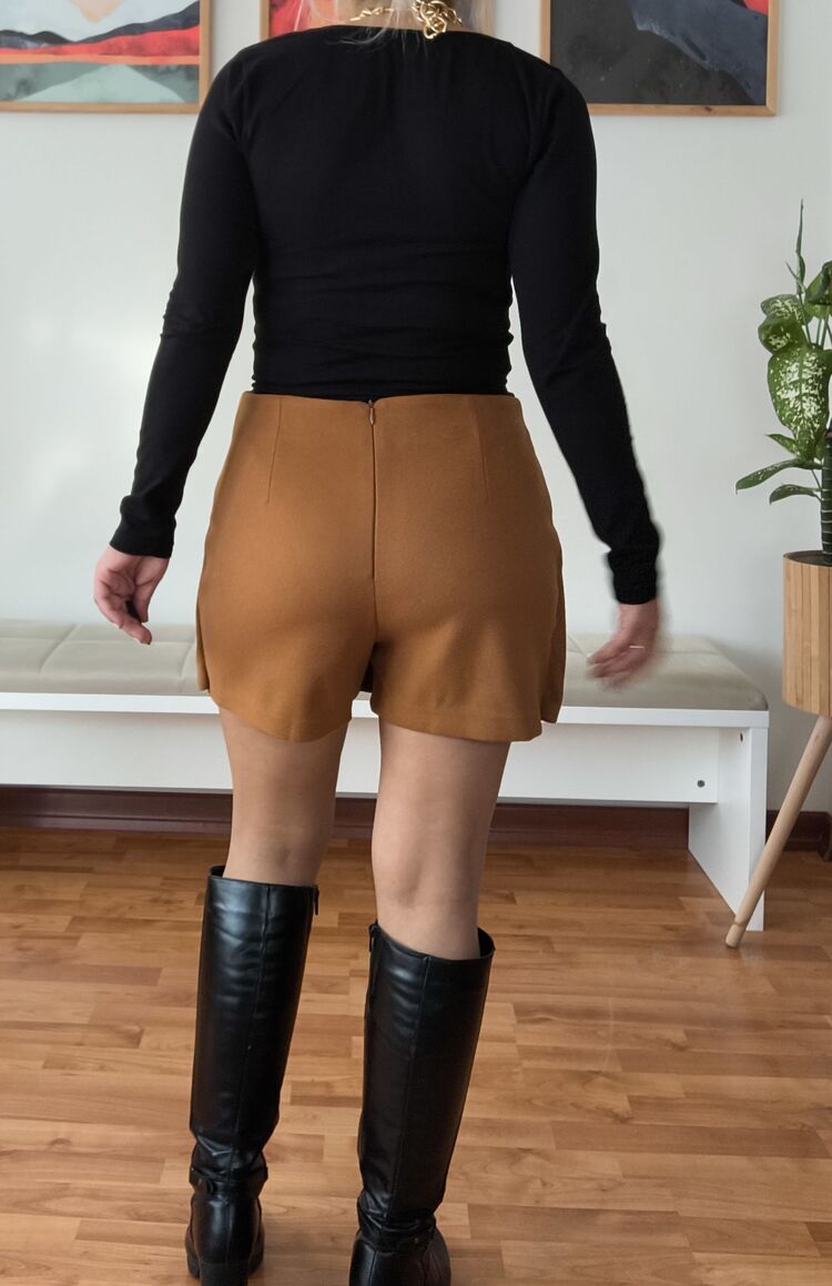 Kaşe Şort Etek Tarçın Rengi