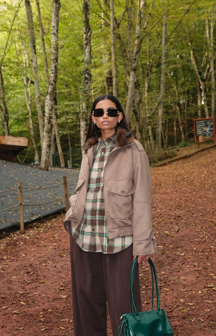 Nubuk Cepli Yakası Kürklü Oversize Bomber Bej ceket