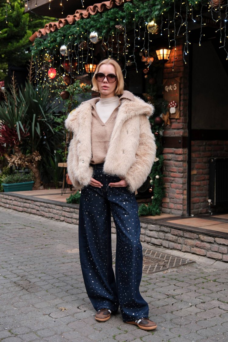 Parlak Zımbalı Baggy Jean Lacivert