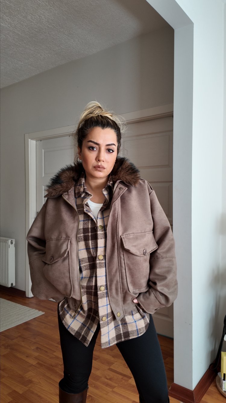 Nubuk Cepli Yakası Kürklü Oversize Bomber Bej ceket