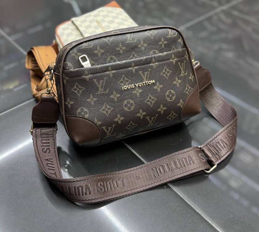 LOUIS VUITTON MULTI ÇANTA MODELİ