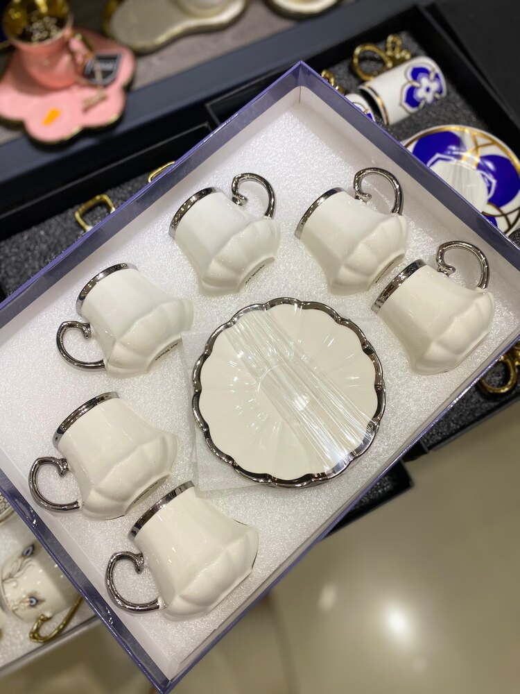 Porselen  Fincan Takımı