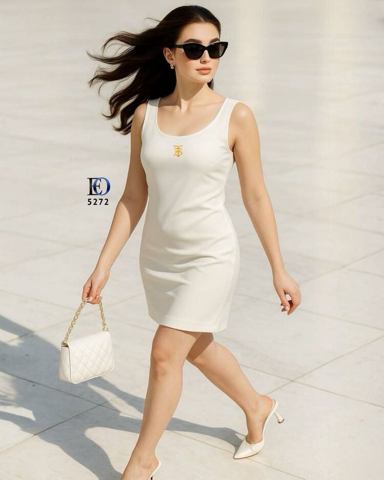 BURBERRY ELBİSE 