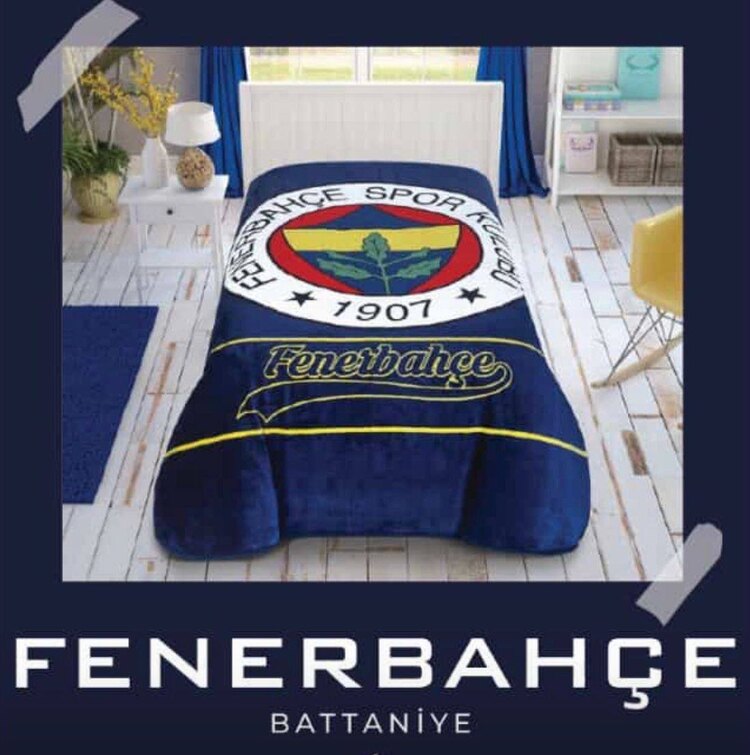 Taç Grubu Lisanslı Battaniye 
