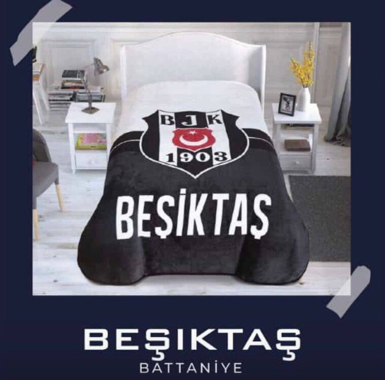 Taç Grubu Lisanslı Battaniye 