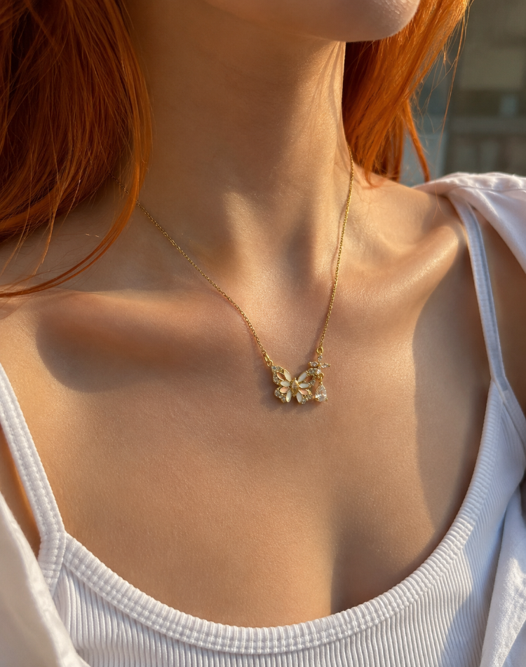 Bella Butterfly Kolye