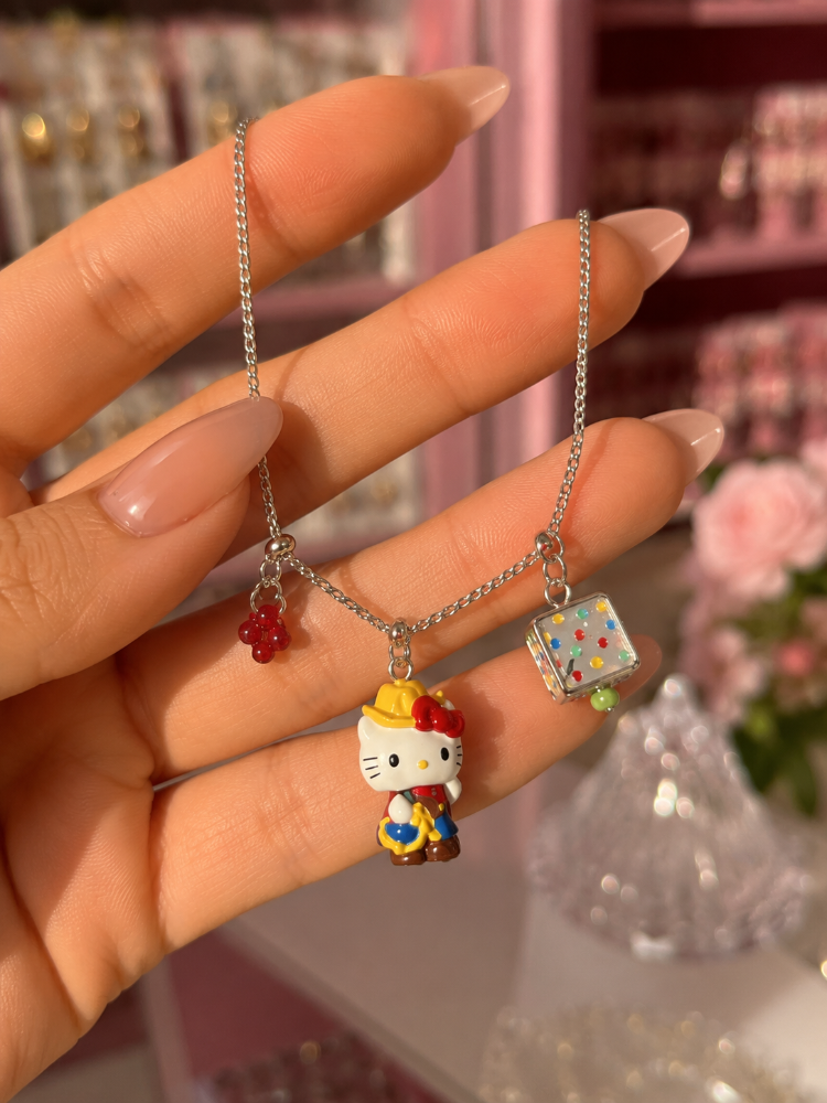 Hello Kitty Charmlı Kolye