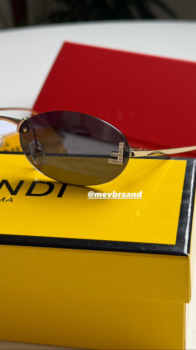 Fendi First Fe Siyah Gözlük 